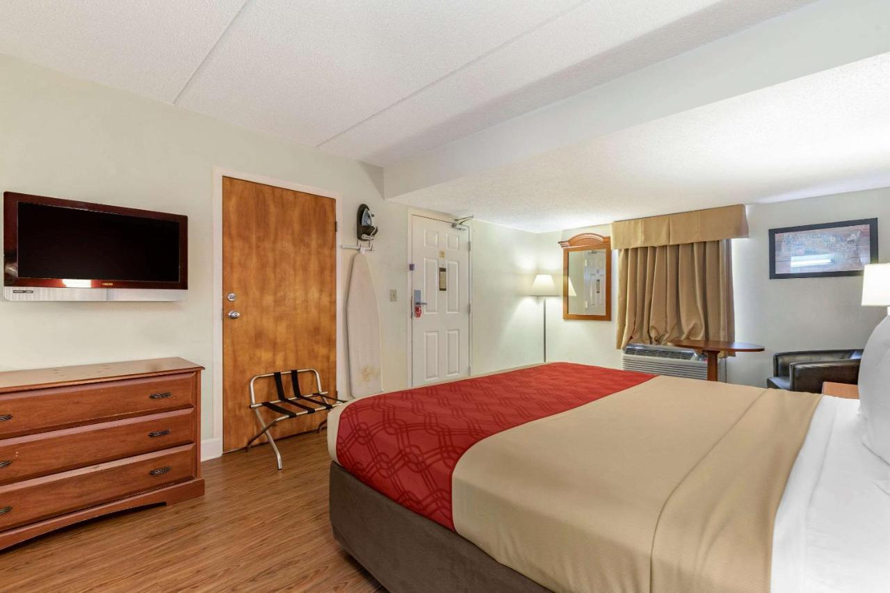 Econo Lodge Inn & Suites Lugoff Eksteriør bilde