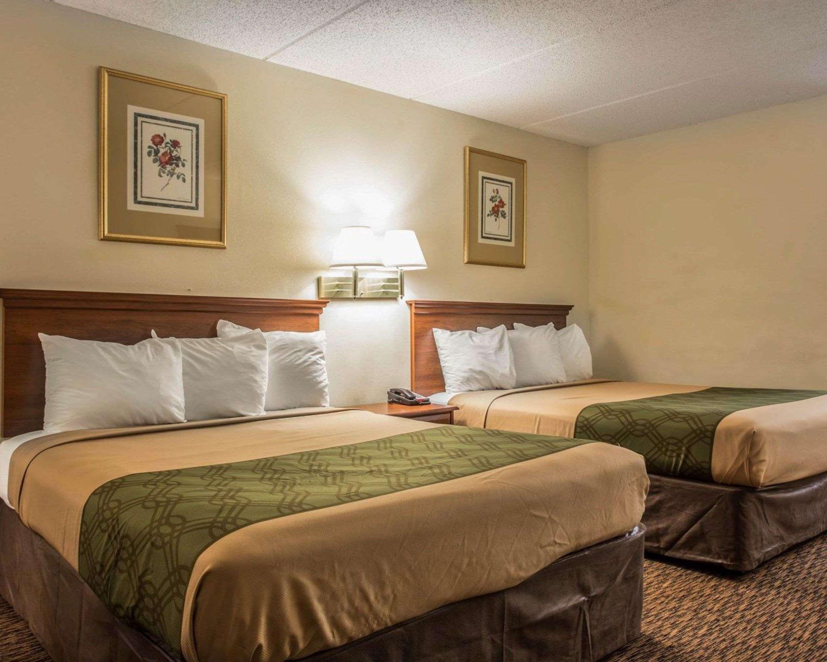 Econo Lodge Inn & Suites Lugoff Eksteriør bilde