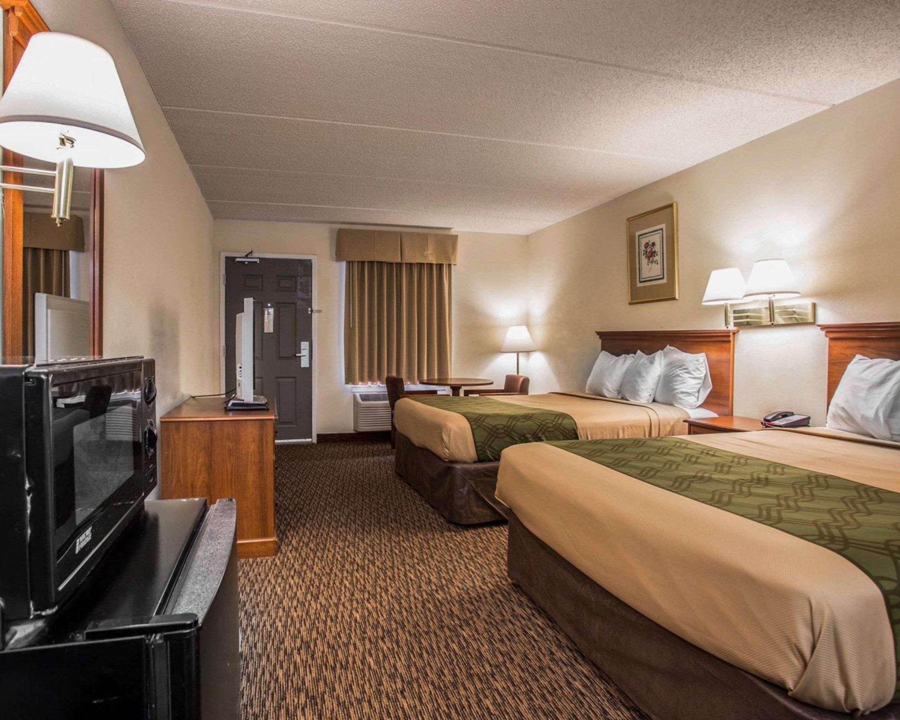 Econo Lodge Inn & Suites Lugoff Eksteriør bilde