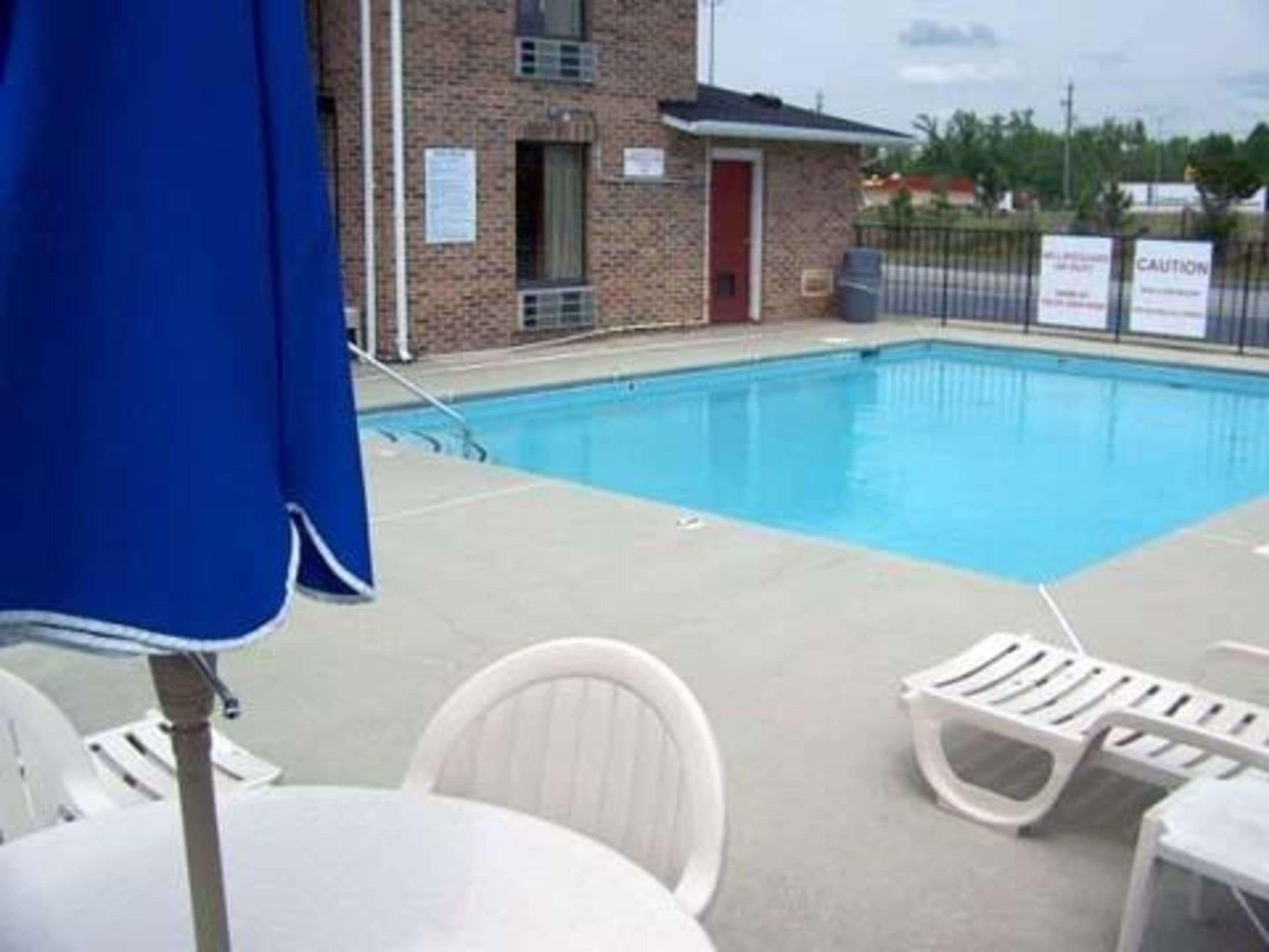 Econo Lodge Inn & Suites Lugoff Eksteriør bilde