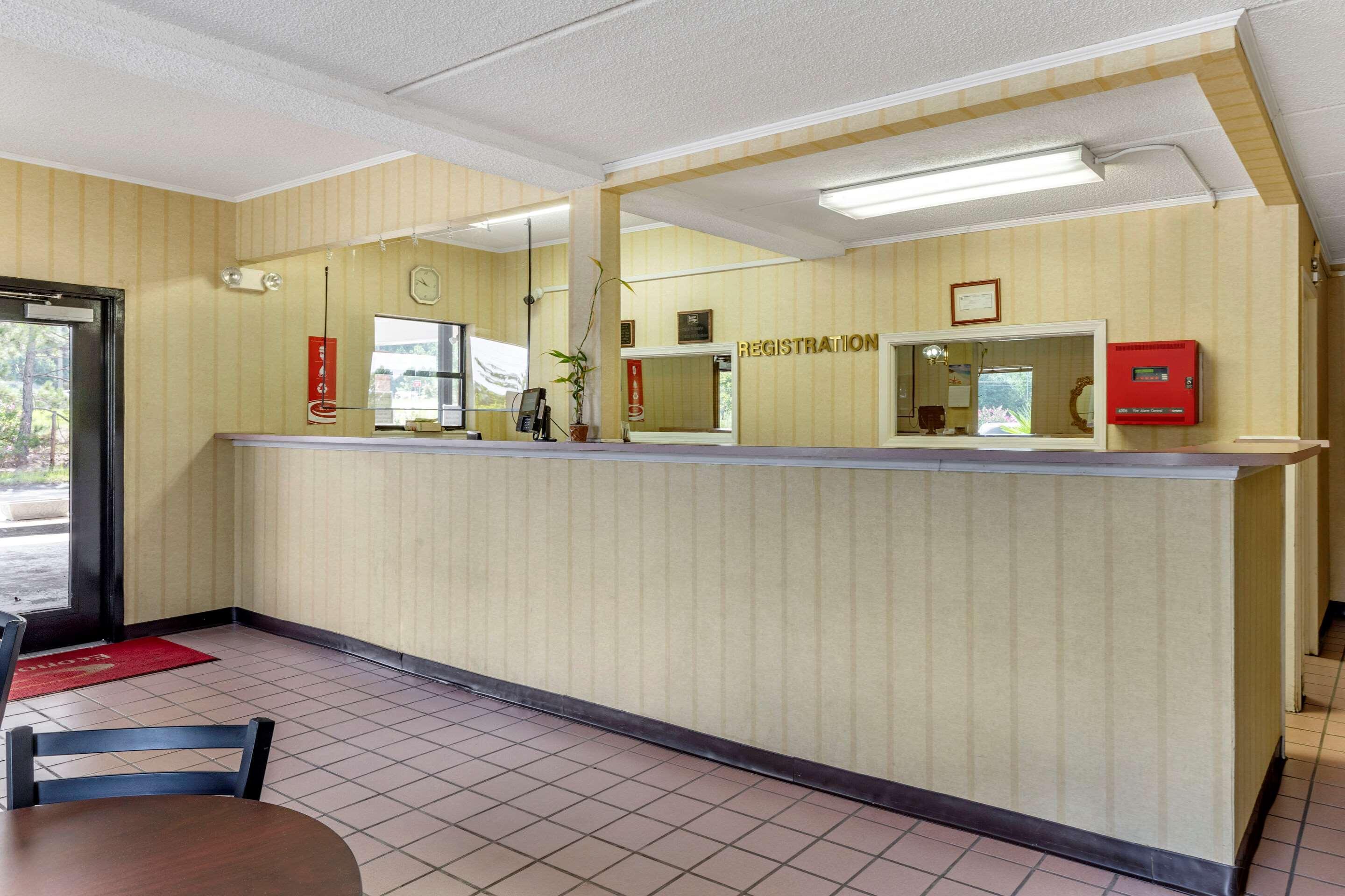 Econo Lodge Inn & Suites Lugoff Eksteriør bilde