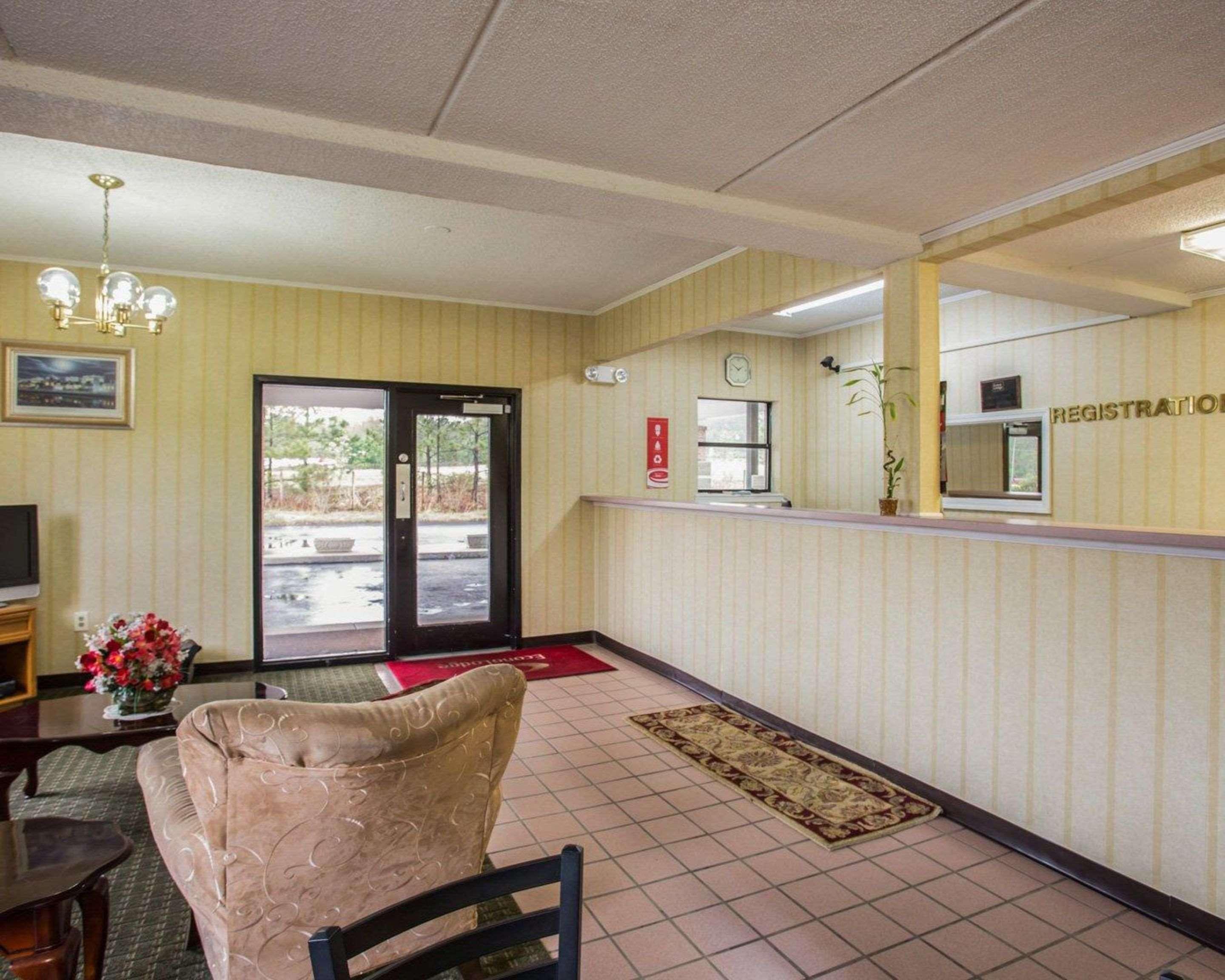 Econo Lodge Inn & Suites Lugoff Eksteriør bilde