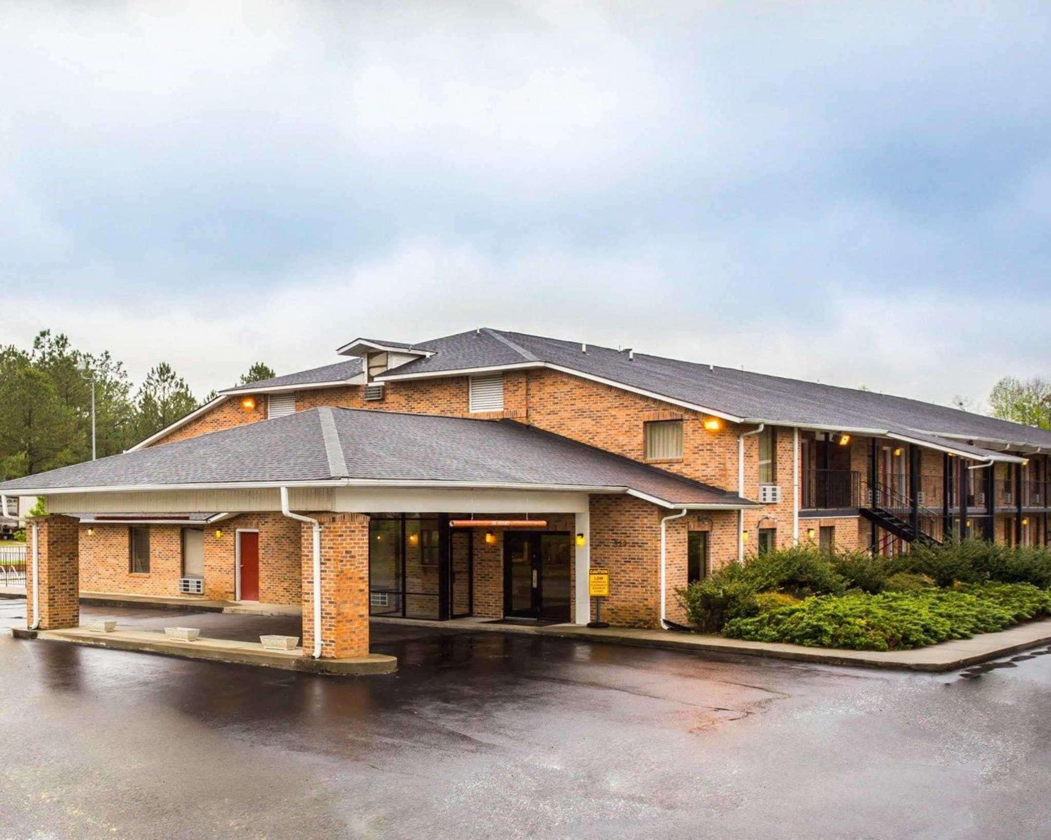 Econo Lodge Inn & Suites Lugoff Eksteriør bilde