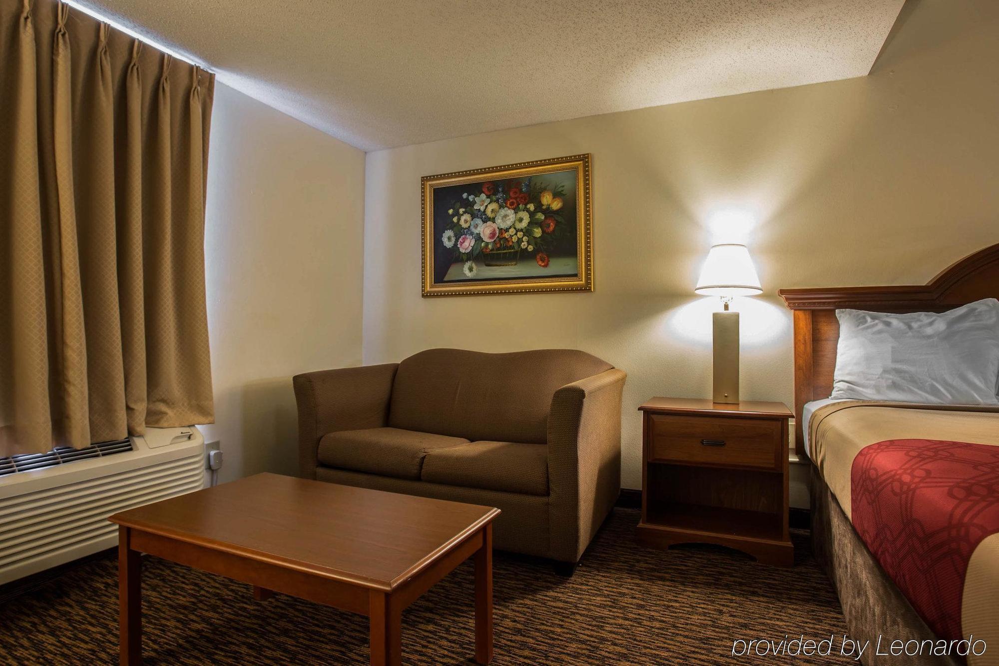 Econo Lodge Inn & Suites Lugoff Eksteriør bilde