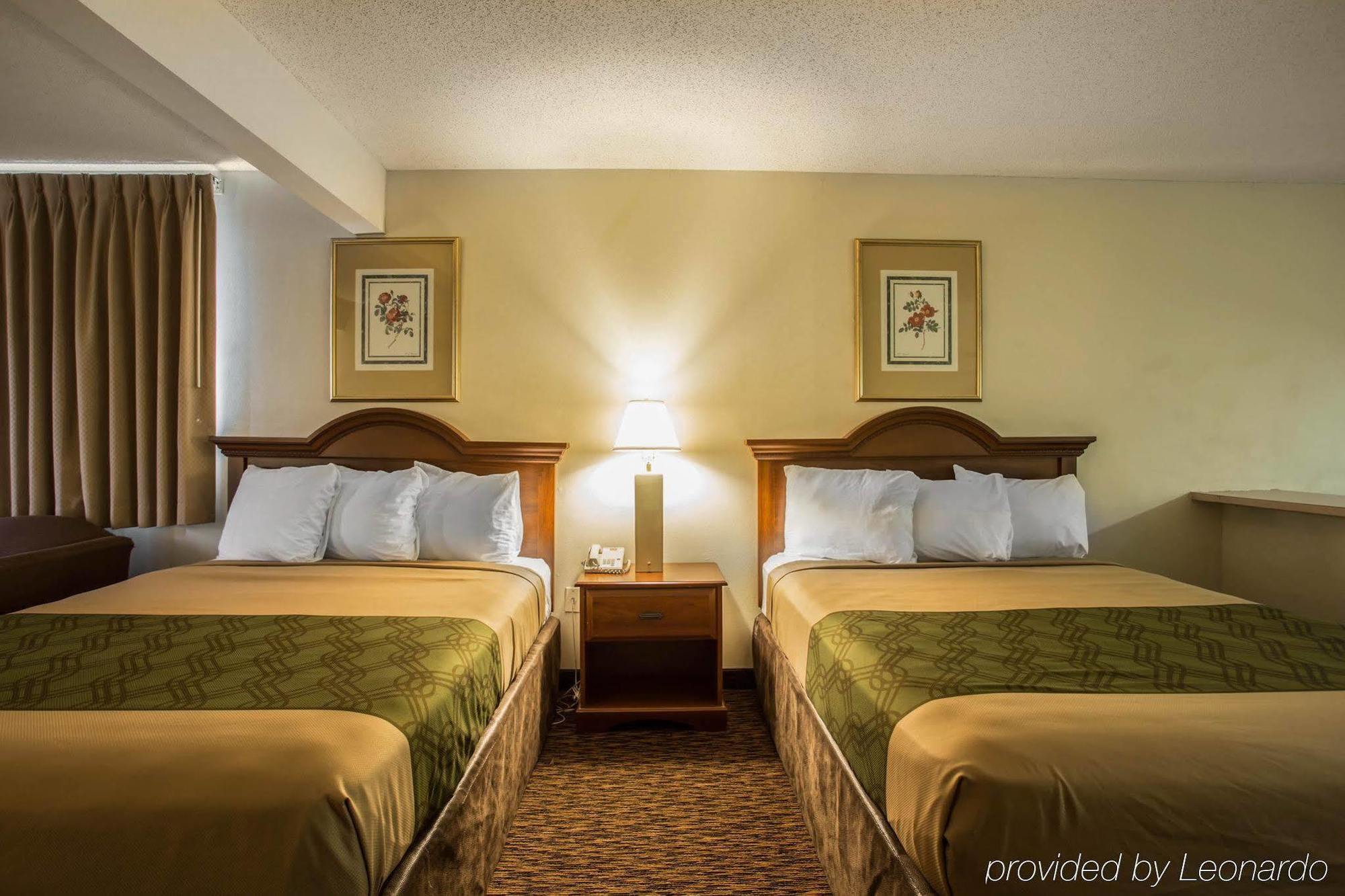 Econo Lodge Inn & Suites Lugoff Eksteriør bilde