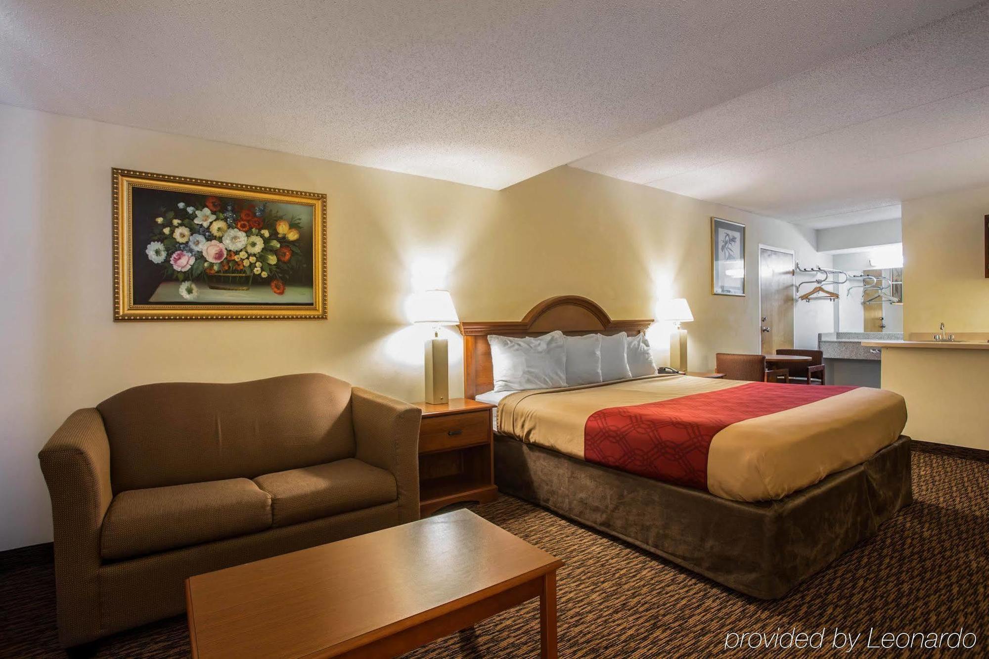 Econo Lodge Inn & Suites Lugoff Eksteriør bilde